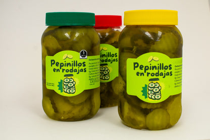 Pepinillos en salmuera