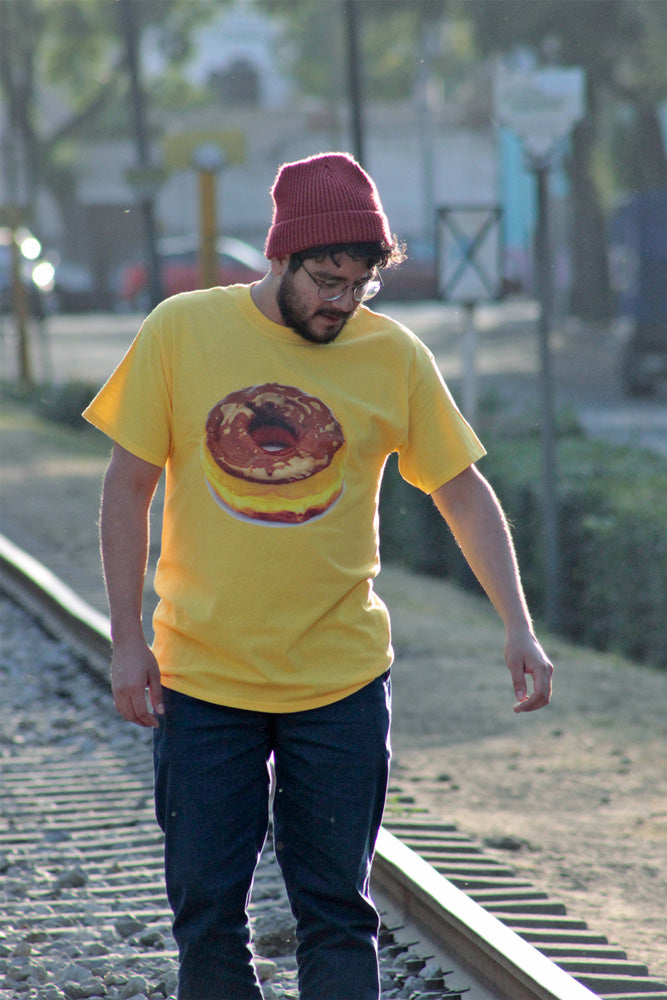 Playera con impresión de dona