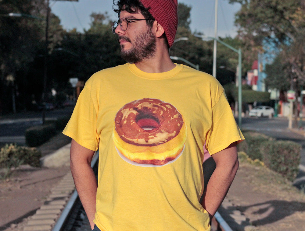 Playera con impresión de dona